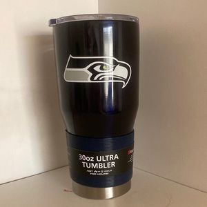 Heavy duty Seattle Seahawks 32 ounce ultra Tumblr, new with tags